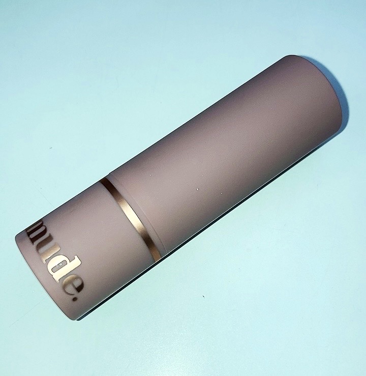 インスパイアマットリップ 01 Clear Muse/mude./口紅を使ったクチコミ（1枚目）