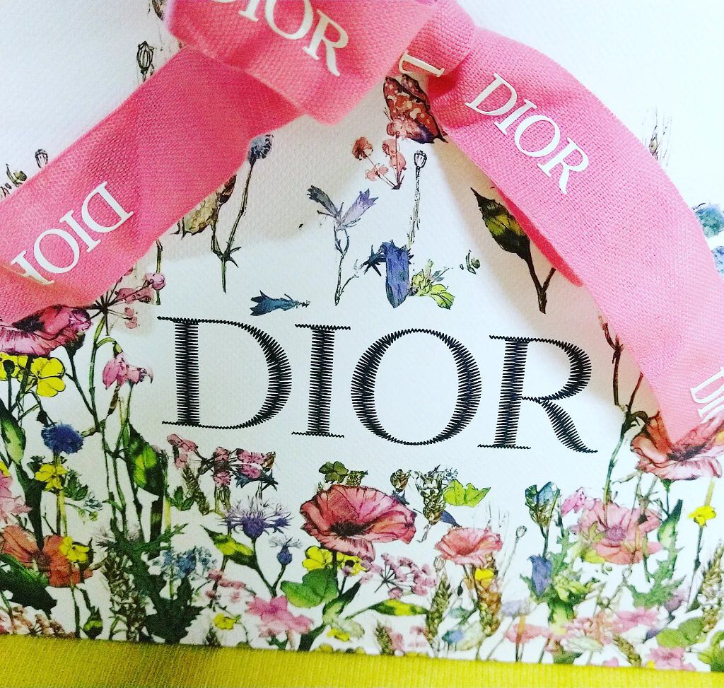 ルージュ ディオール 999V ベルベット/Dior/口紅を使ったクチコミ（3枚目）
