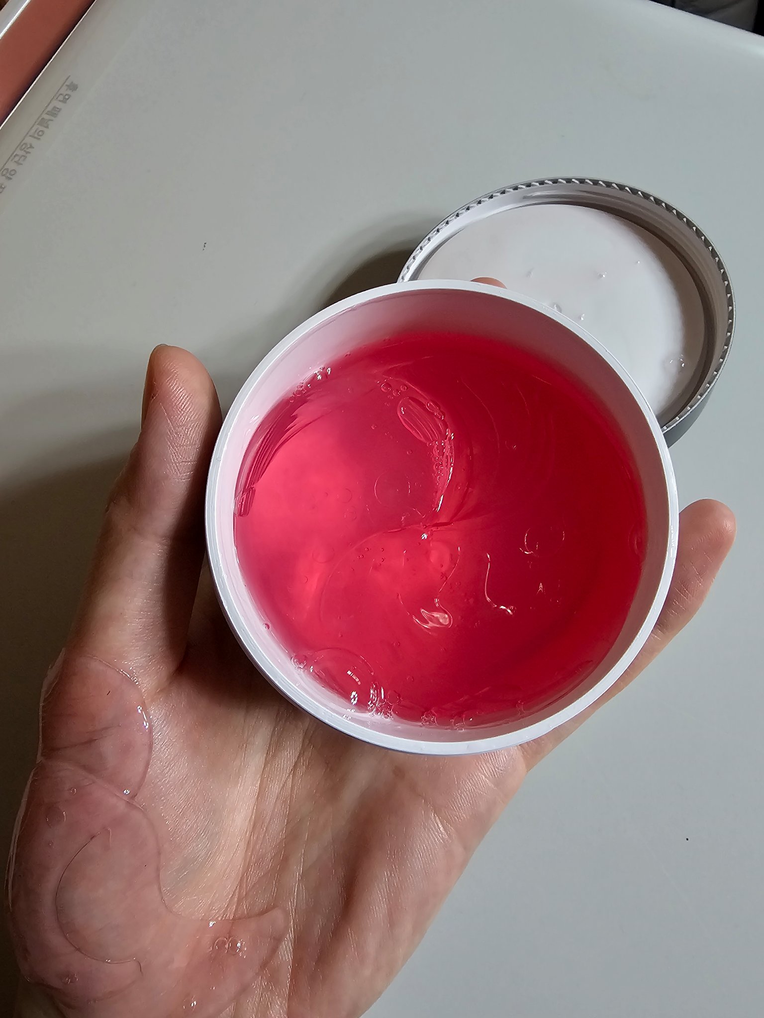 RXザ・ペプチドコラーゲン ハイドロゲルアイパッチ/COSRX/アイケア・アイクリームを使ったクチコミ（2枚目）