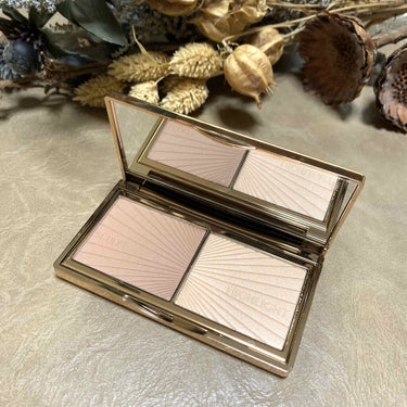 Charlotte Tilbury フィルムスター ブロンズ&グロウのクチコミ「BRONZE＆GLOW
✔ Charlotte Tilbury
       Mini Fil.....」（1枚目）