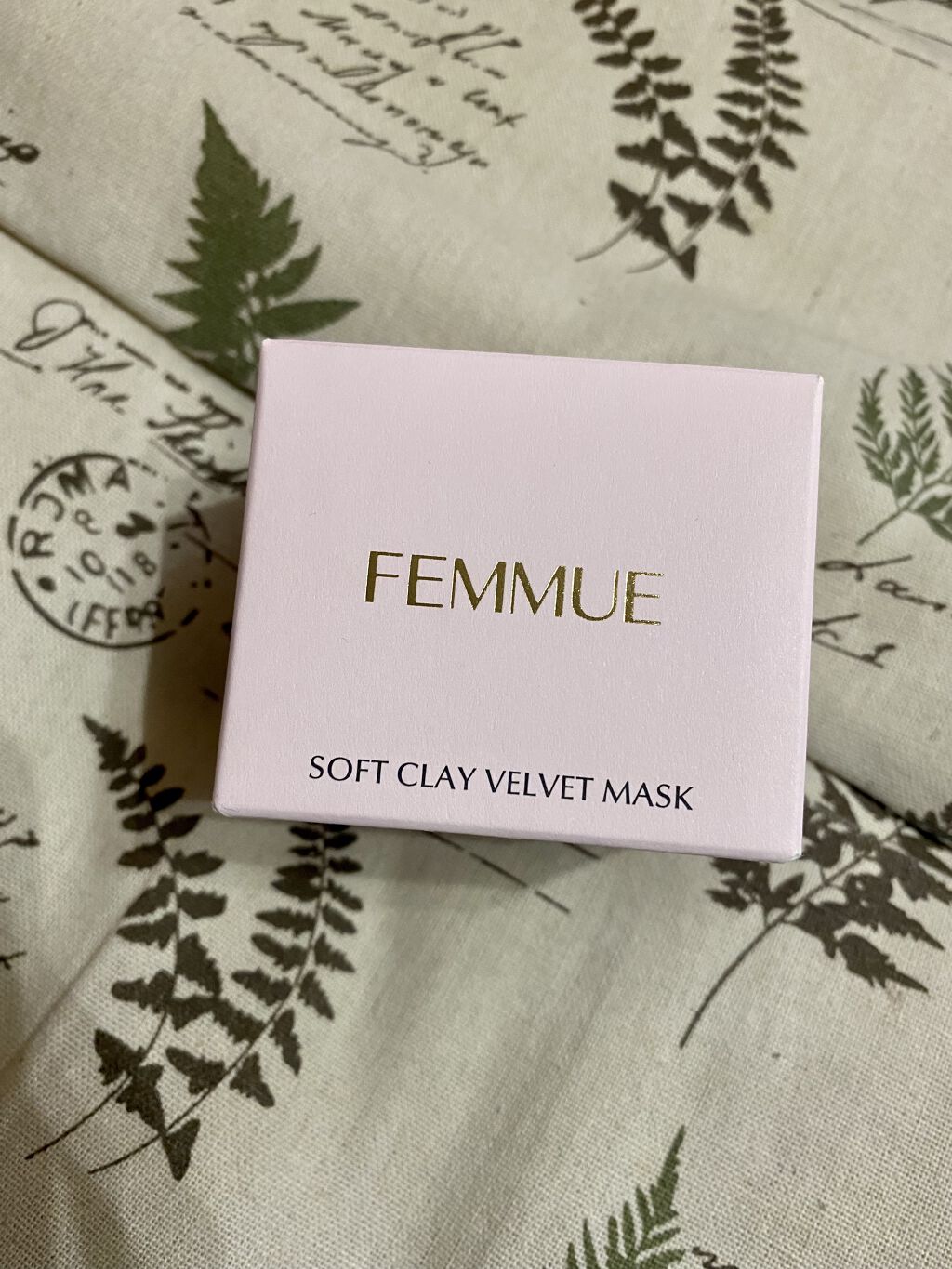 ソフトクレイ ベルベットマスク/FEMMUE/洗い流すパック・マスクを使ったクチコミ（2枚目）