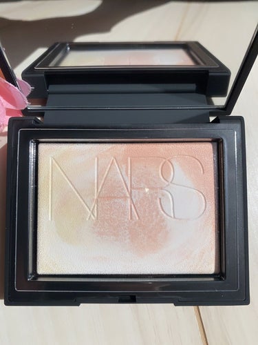 ライトリフレクティングセッティングパウダー　プレスト　N/NARS/プレストパウダーを使ったクチコミ（3枚目）