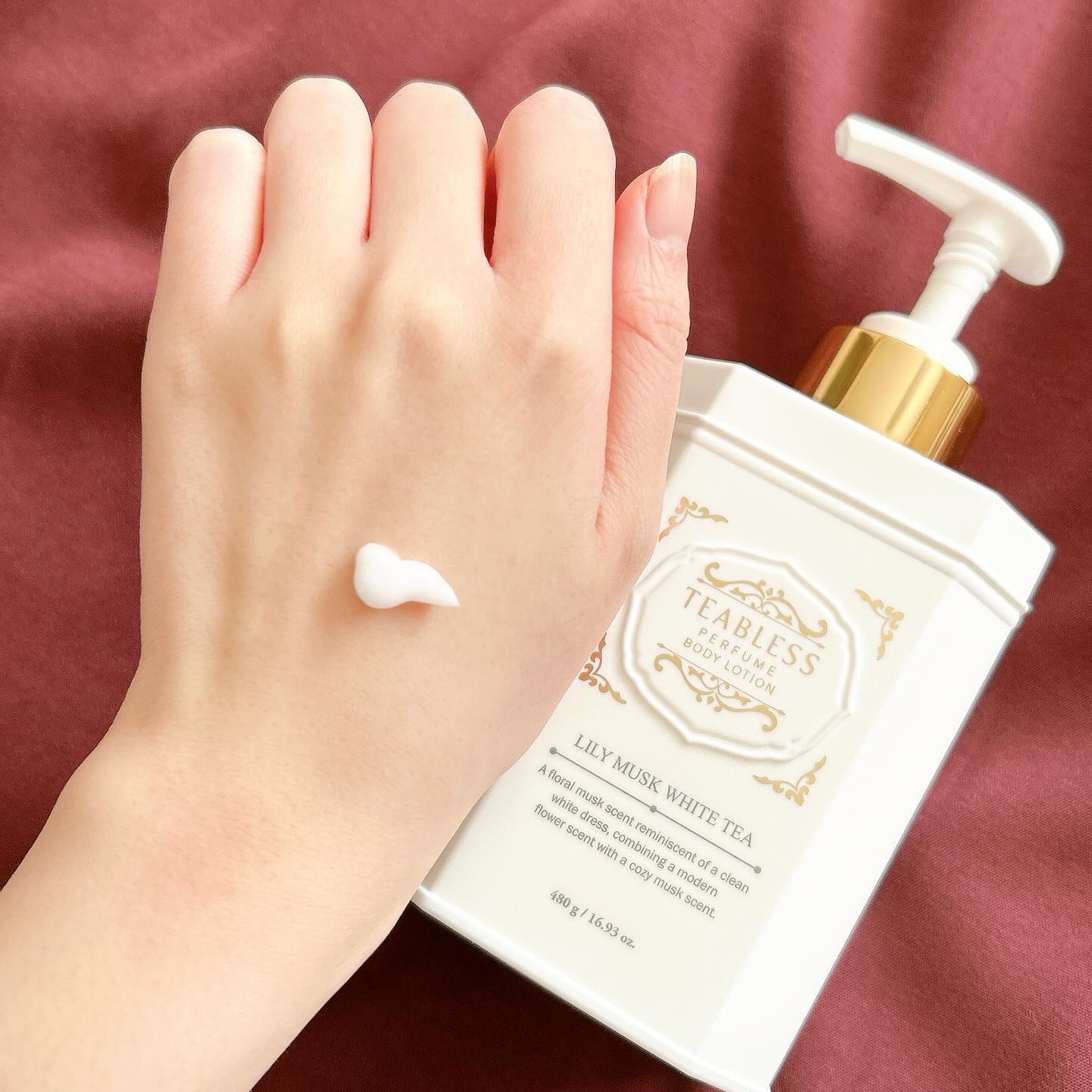 パフュームボディローション リリィムスクホワイトティー/TEABLESS/ボディローションを使ったクチコミ（3枚目）