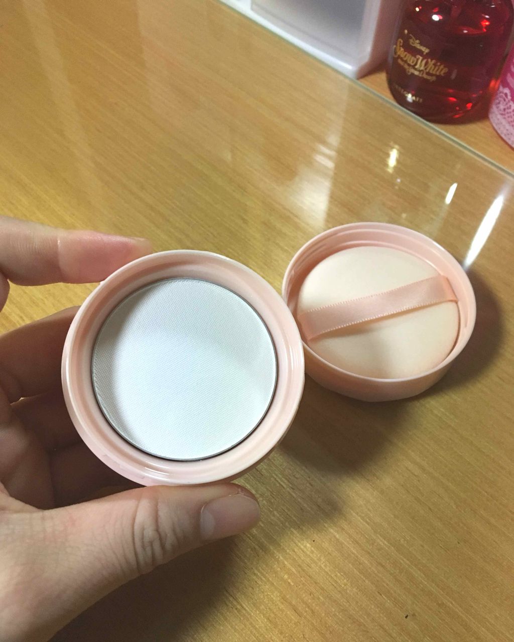 アクメディカ 薬用 フェイスパウダー クリア/ナリスアップ/パウダーファンデーションを使ったクチコミ(3枚目)