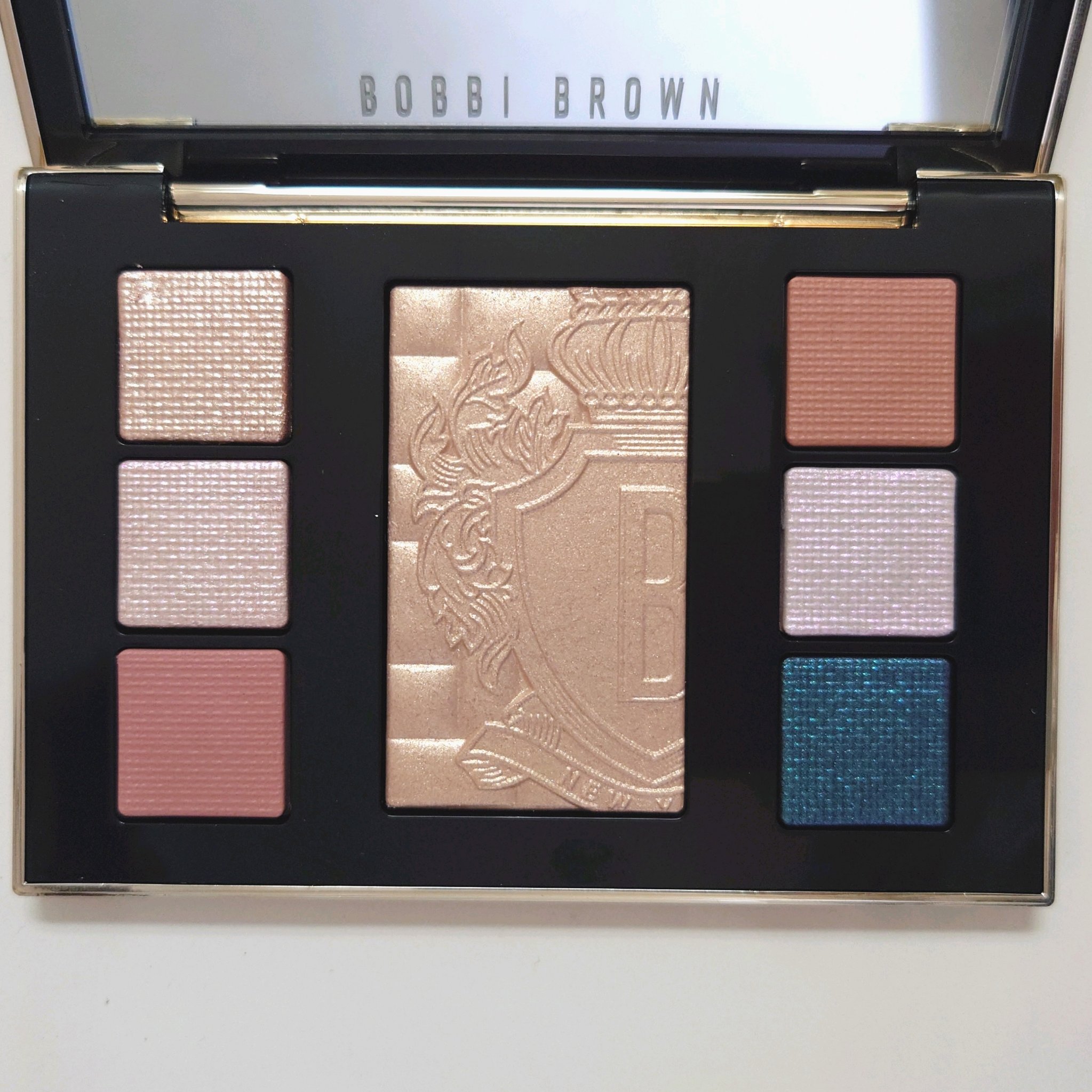 ムーンストーン グロウ リュクス アイ & チーク パレット/BOBBI BROWN/アイシャドウパレットを使ったクチコミ（3枚目）