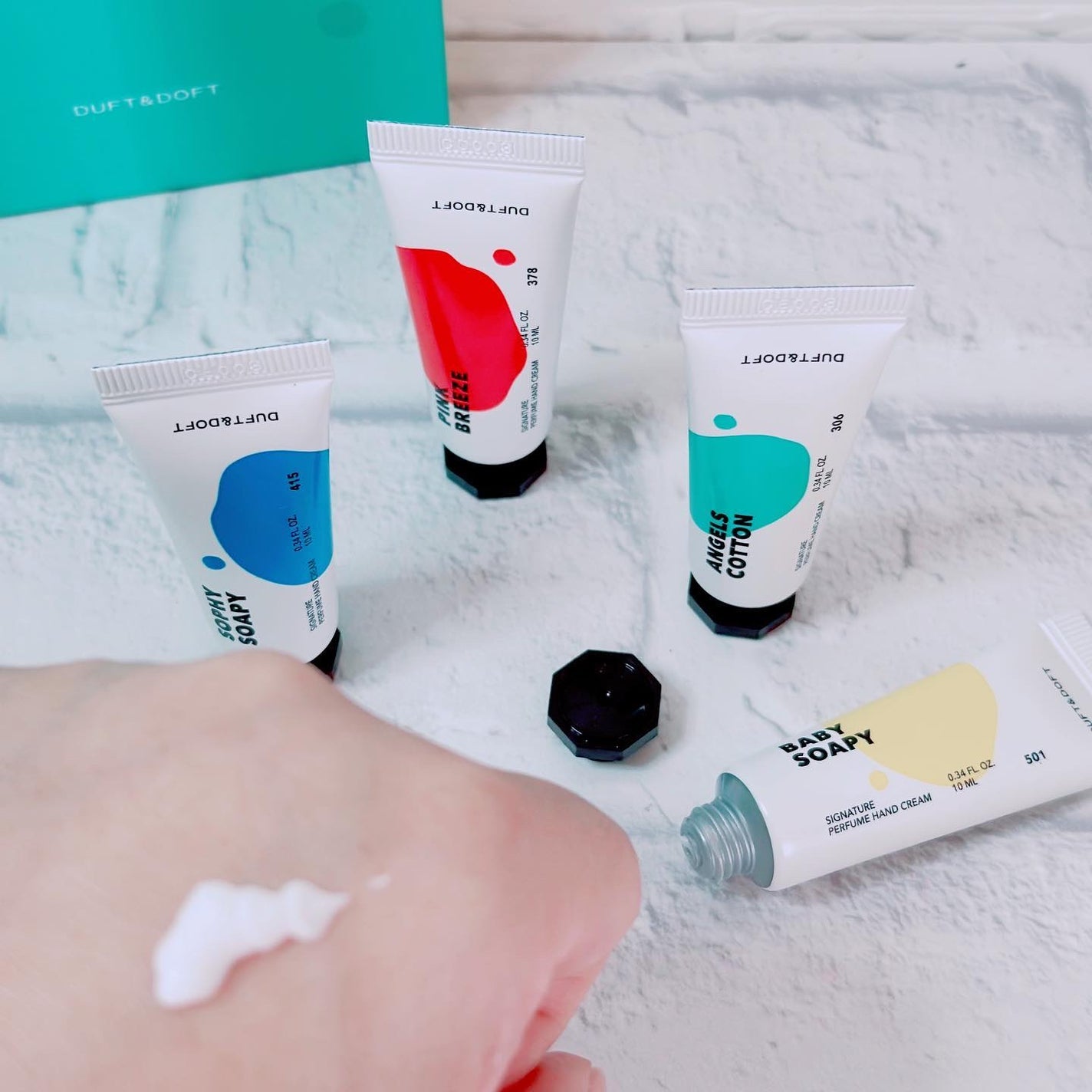 シグネチャーパフュームハンドクリームミニチュアギフトセット/DUFT&DOFT/ハンドクリームを使ったクチコミ(2枚目)