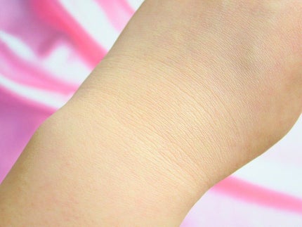 ライトフル C3 ナチュラル シルク パウダーファンデーション/M・A・C/パウダーファンデーションを使ったクチコミ(3枚目)