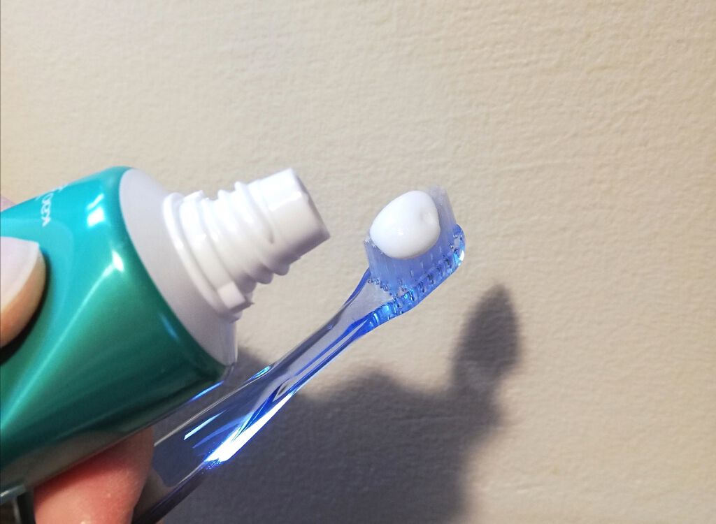 クリアクリーン クリアクリーン プレミアム センシティブ(薬用ハミガキ)のクチコミ「クリアクリーンプレミアム センシティブ 100g 

知覚過敏症状が気になり始めた方に✨

薬.....」（3枚目）