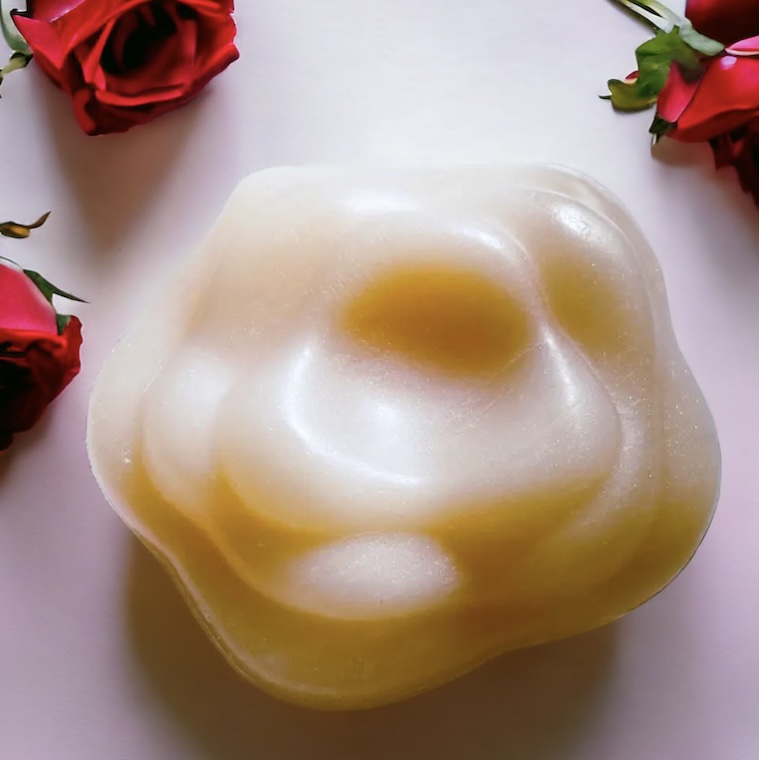 愛されおっぱい/ペリカン石鹸/ボディ石鹸を使ったクチコミ（2枚目）