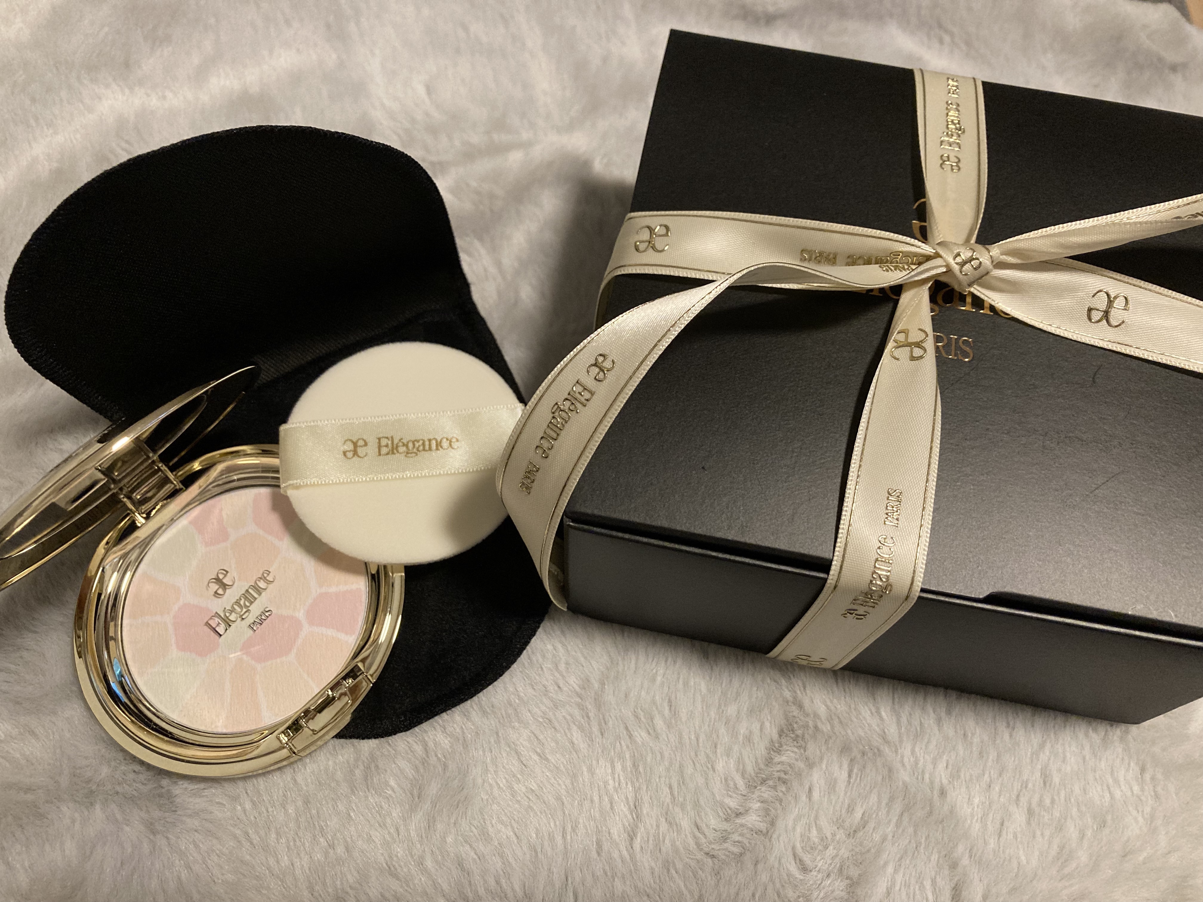 ラ プードル オートニュアンス/Elégance/プレストパウダーを使ったクチコミ（1枚目）