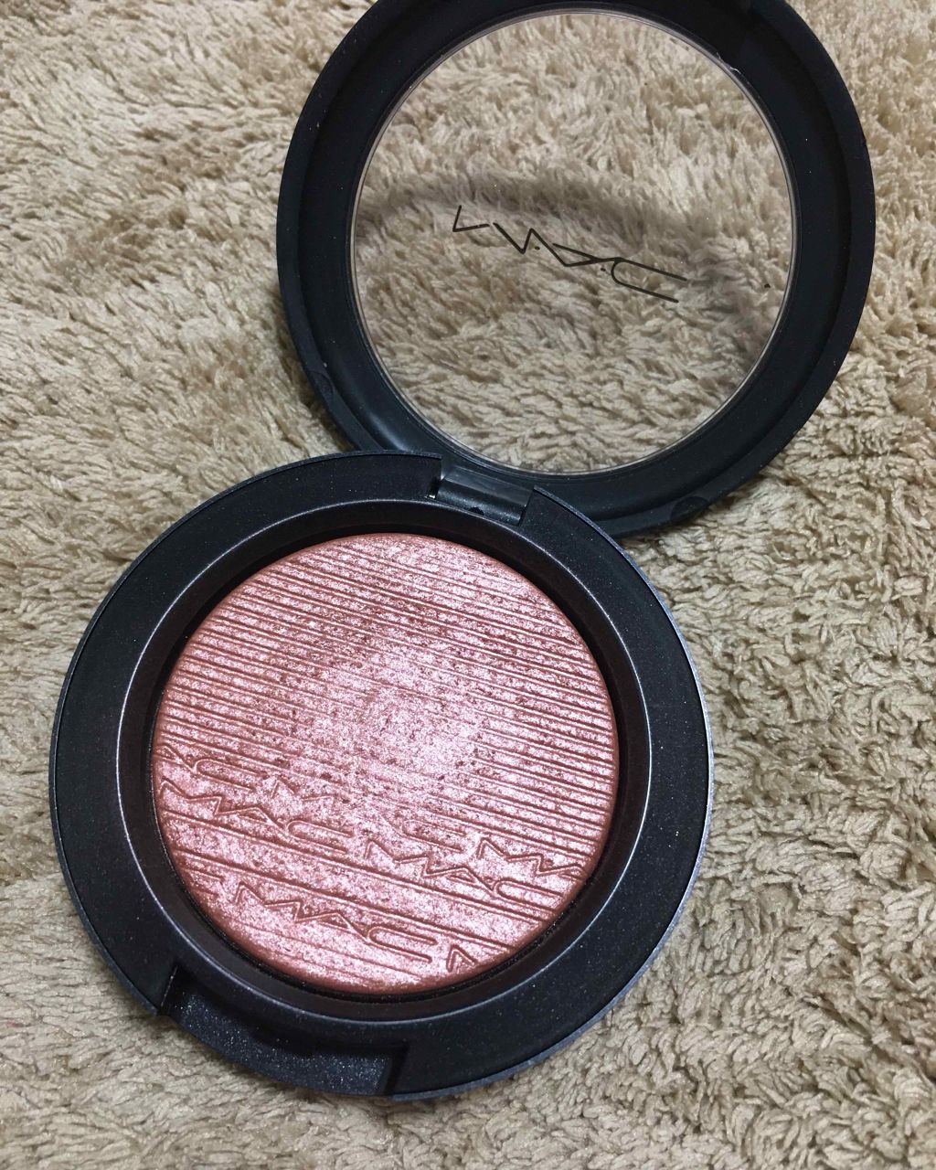 エクストラ ディメンション ブラッシュ ハッシュド トーン/M・A・C/パウダーチークを使ったクチコミ（2枚目）