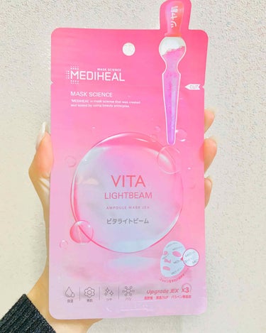 MEDIHEAL VITA LIGHTBEAM
AMPOULE MASK JEX
(メディヒール　ビタライトビーム　アンプルマスクJEX)
内容量25ml

シートの質感はとろっとしていて、完全に肌にフ