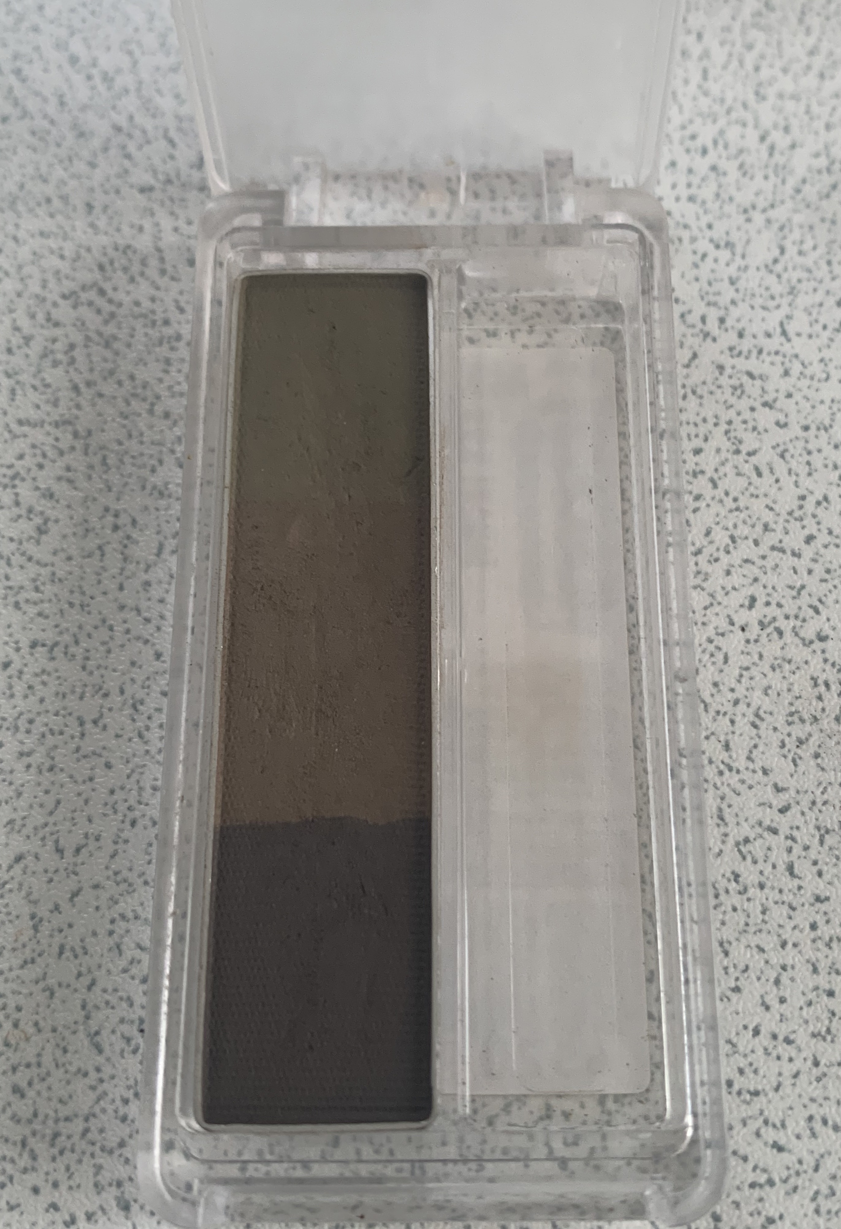 アイブロー パウダー/ちふれ/パウダーアイブロウを使ったクチコミ（2枚目）