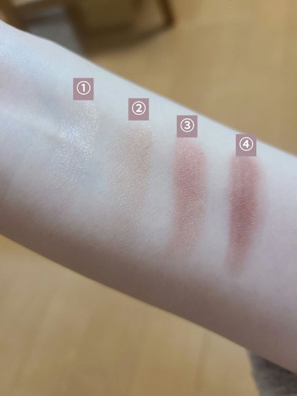 シルキースフレアイズ/キャンメイク/アイシャドウパレットを使ったクチコミ(3枚目)