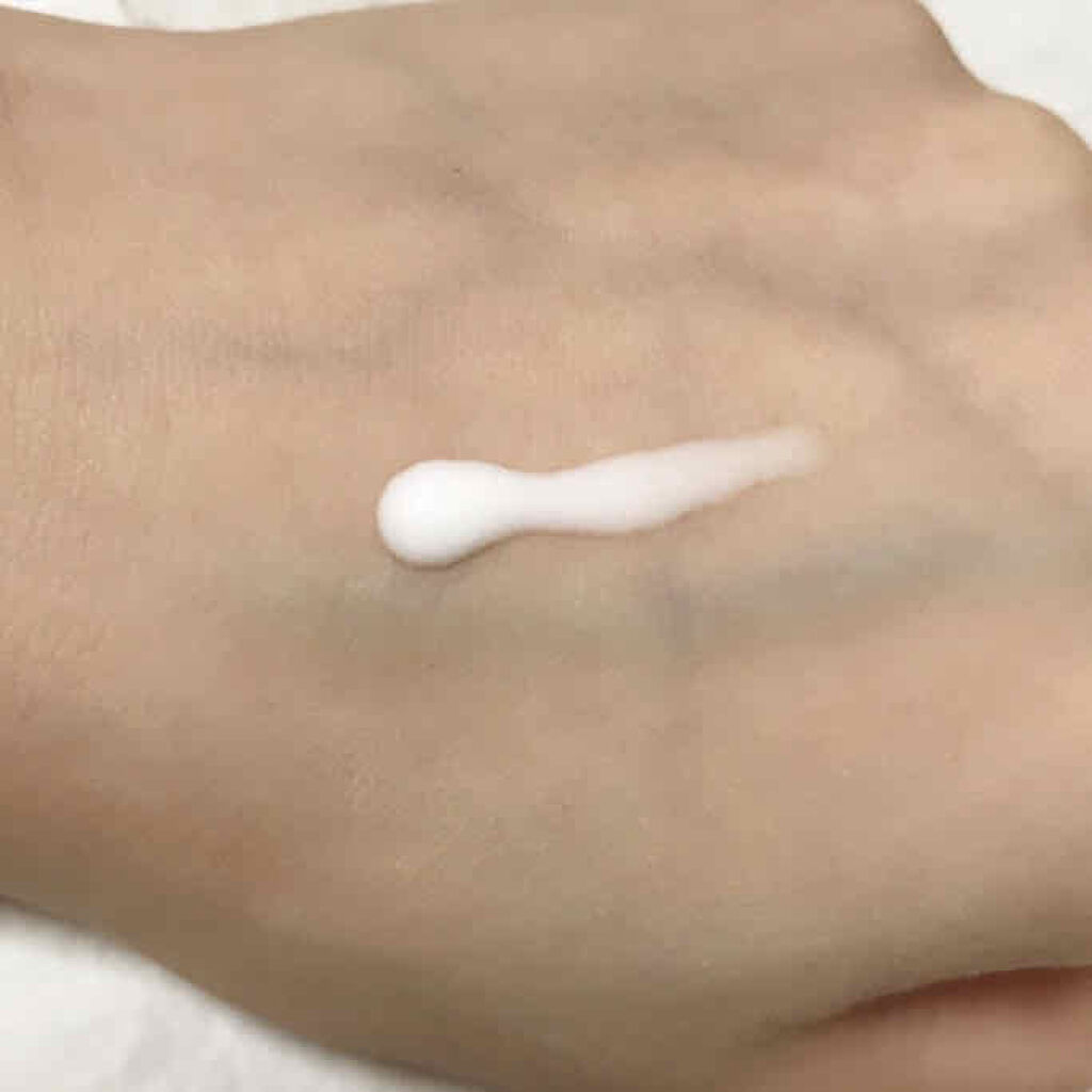 インテグレート フラットスキンメーカー Nのクチコミ「インテグレート　フラットスキンメーカーN

マツキヨとインテグレートの共同企画で誕生した保湿液.....」（2枚目）