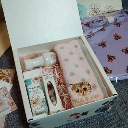 モイスチュアライジング ファンデーション プライマー/PAUL & JOE BEAUTE/化粧下地を使ったクチコミ(6枚目)