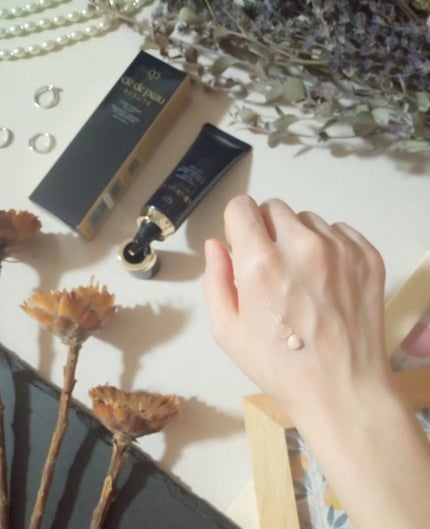 クレ・ド・ポー ボーテ タンクレームエクラn/クレ・ド・ポー ボーテ/クリーム・エマルジョンファンデーションを使ったクチコミ(1枚目)