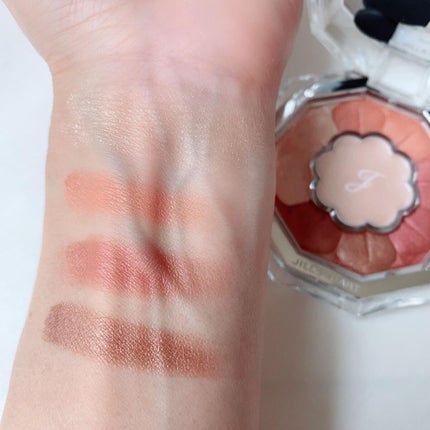 ジルスチュアート ブルームクチュール アイズ/JILL STUART/アイシャドウパレットを使ったクチコミ(6枚目)