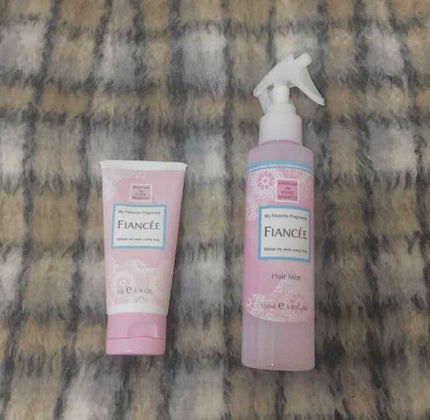 ハンドクリーム ピュアシャンプーの香り/フィアンセ/ハンドクリームを使ったクチコミ(1枚目)