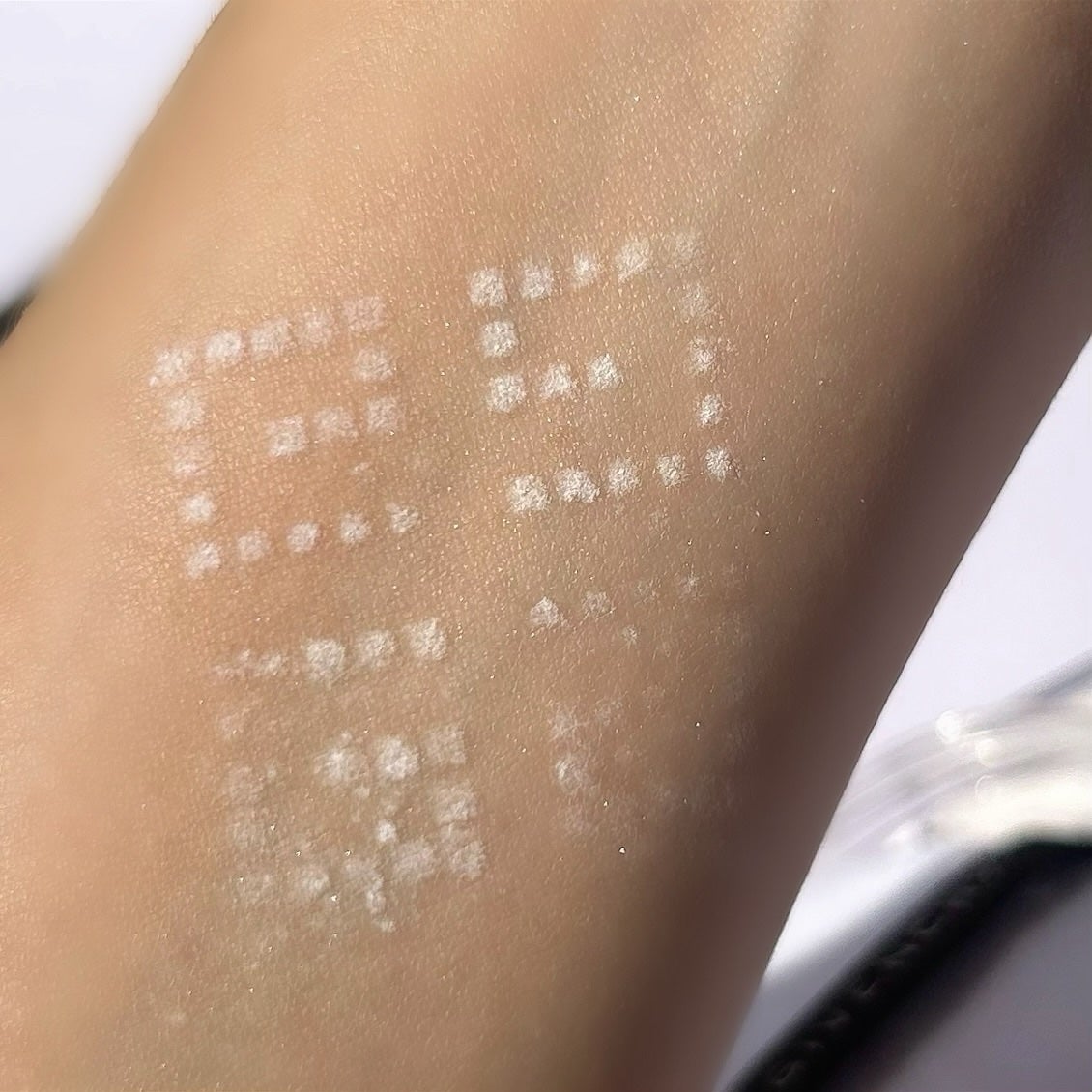 プリズム・リーブル/GIVENCHY/ルースパウダーを使ったクチコミ(3枚目)