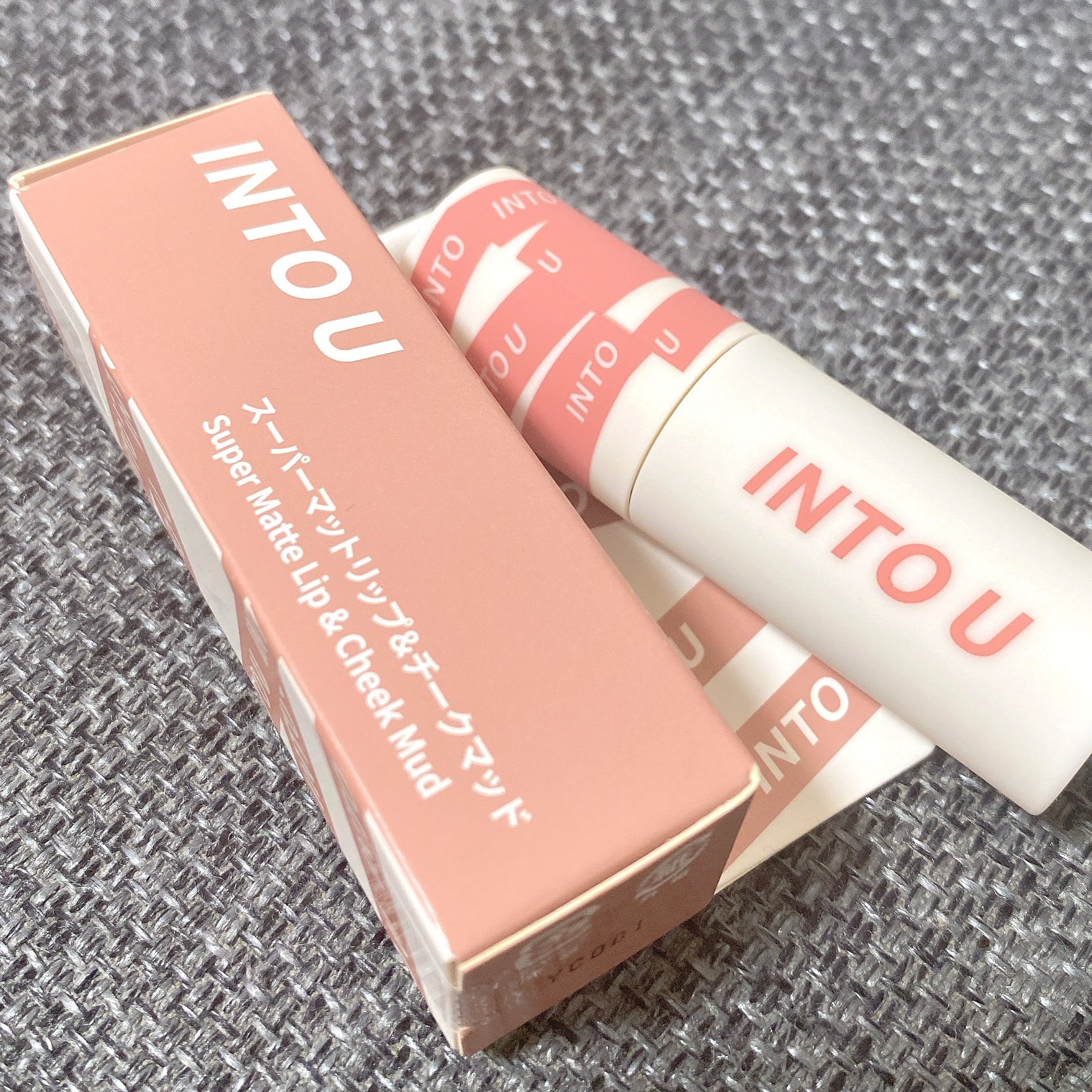 スーパーマットリップ＆チークマッド/INTO U/口紅を使ったクチコミ（3枚目）