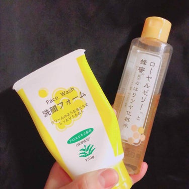 ローヤルゼリーと蜂蜜配合のはりツヤ化粧水/DAISO/化粧水を使ったクチコミ（1枚目）