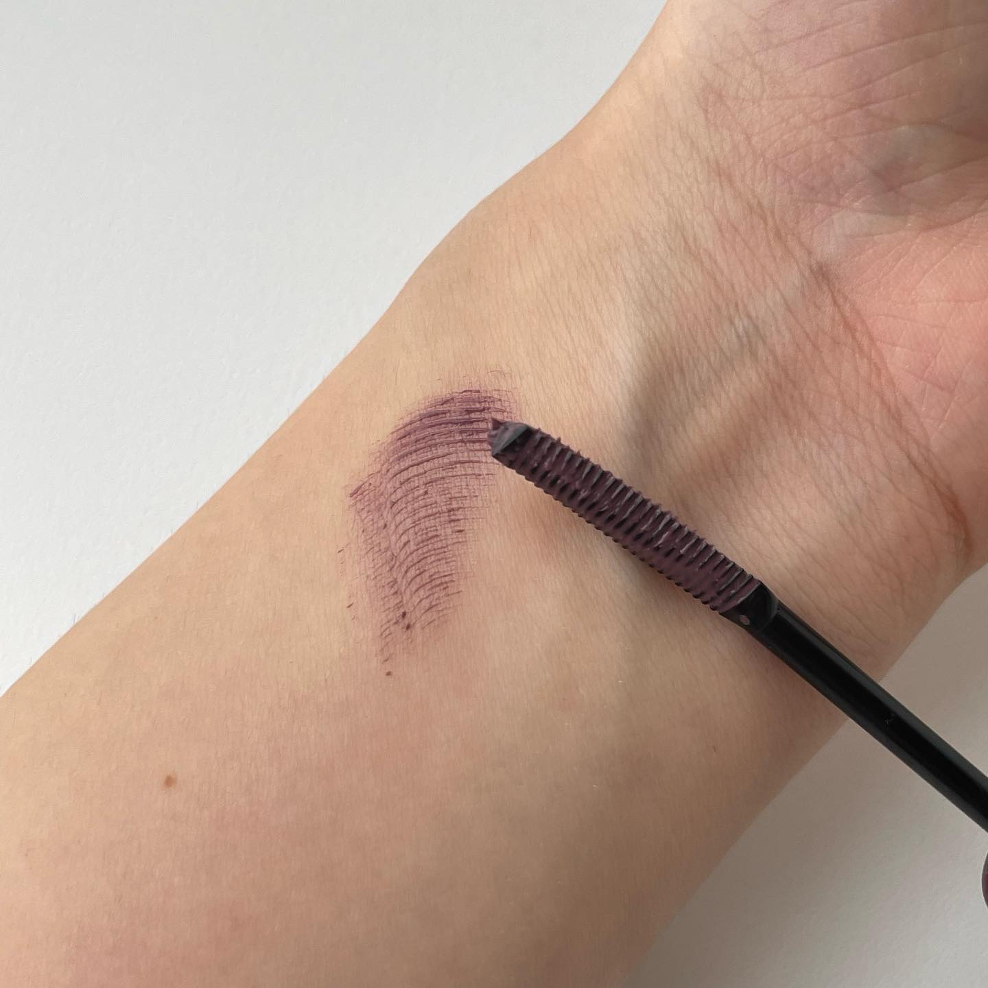 クイックラッシュカーラー LM リラモーヴ/キャンメイク/マスカラ下地を使ったクチコミ（3枚目）