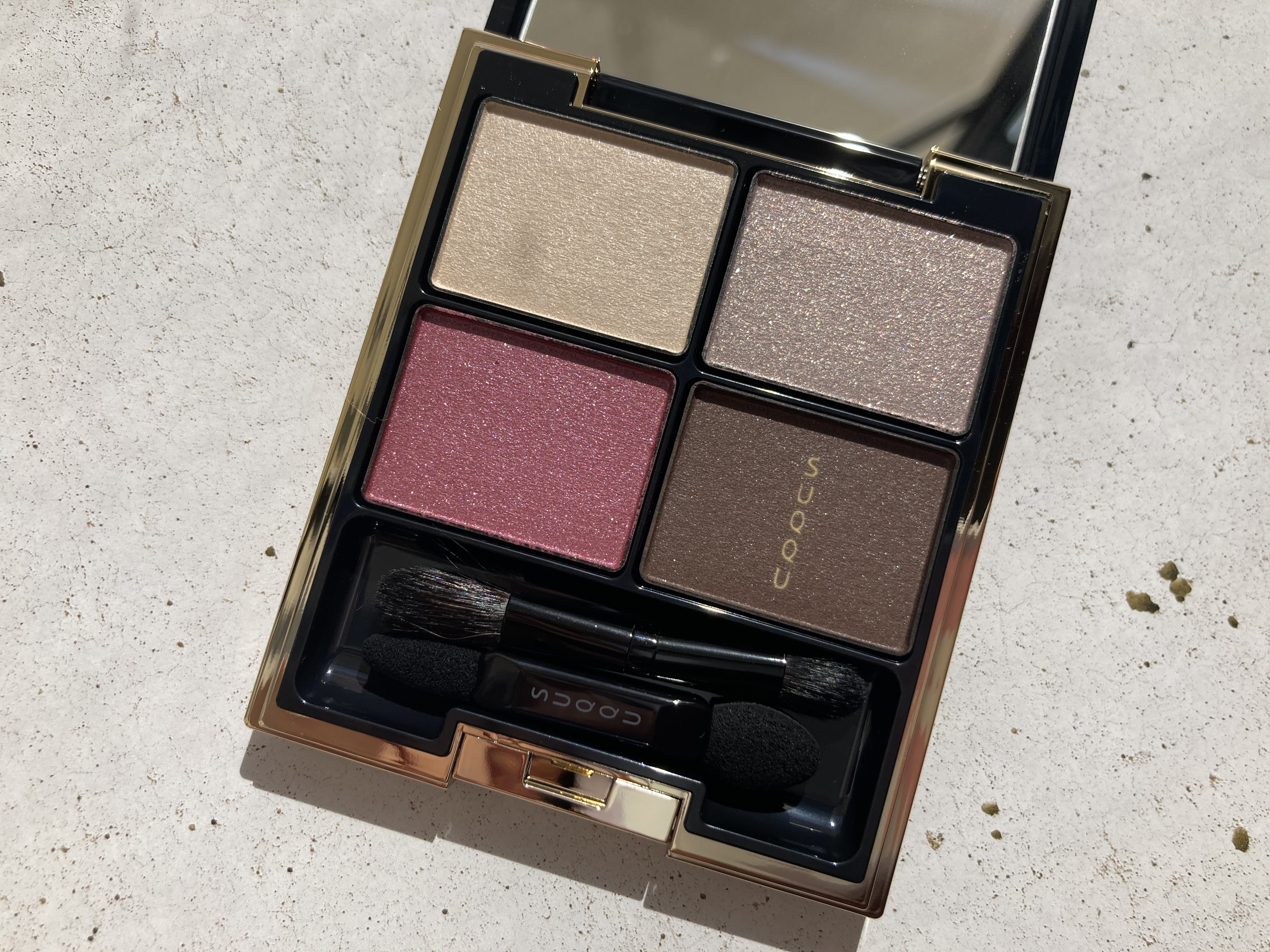 シグニチャー カラー アイズ/SUQQU/アイシャドウパレットを使ったクチコミ（3枚目）