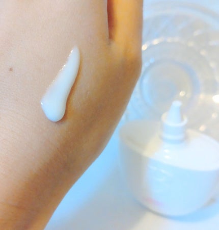 バニラコ オールデイハイドロ UVセラムベース/BANILA CO/日焼け止めローションを使ったクチコミ(3枚目)