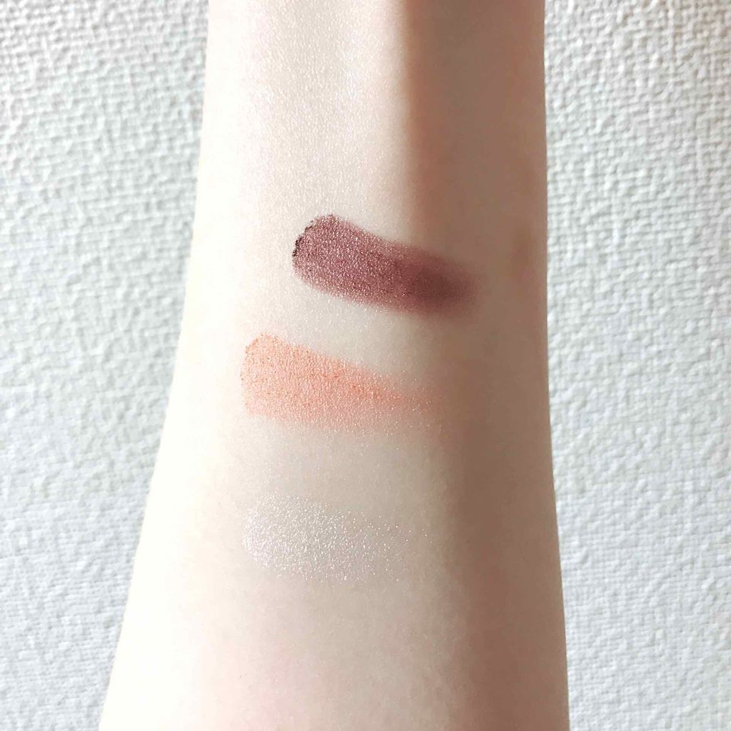 トーンアップアイシャドウ/CEZANNE/アイシャドウパレットを使ったクチコミ（2枚目）