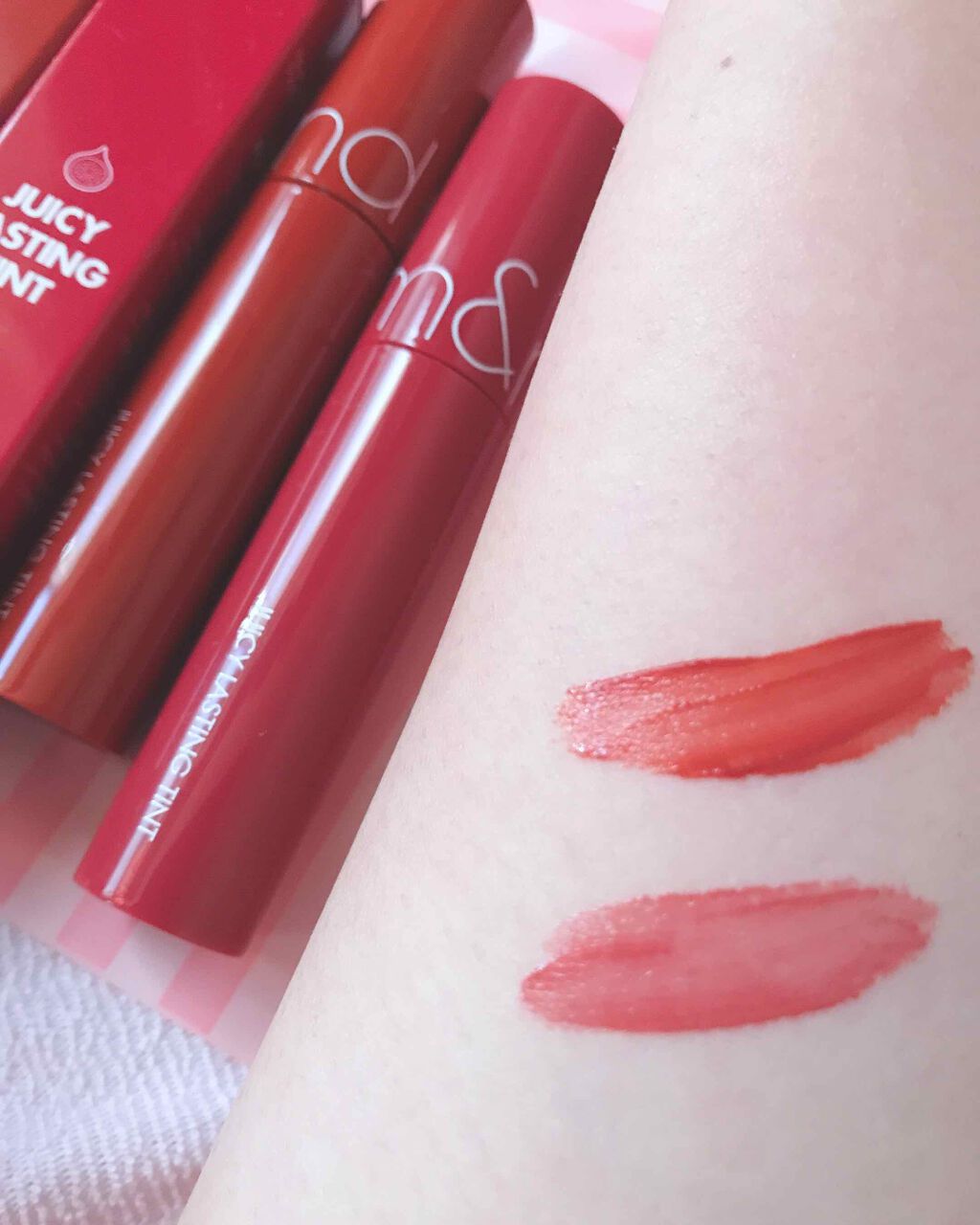 ジューシーラスティングティント/rom&nd/リップティントを使ったクチコミ(2枚目)