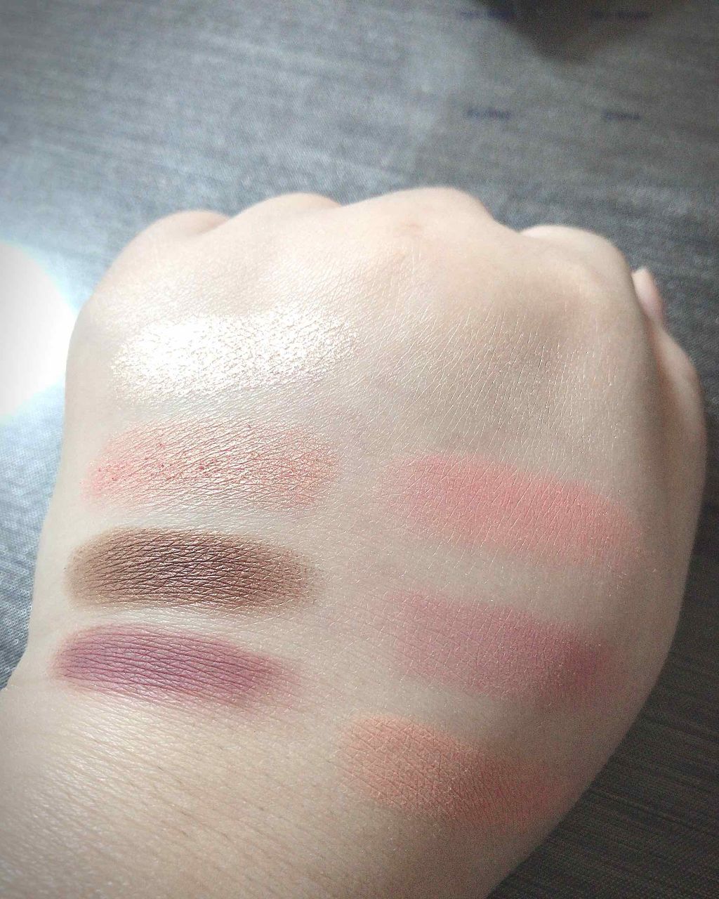 ムードアップパーティ パレット 2019 Holiday Limited Edition/innisfree/メイクアップキットを使ったクチコミ(4枚目)