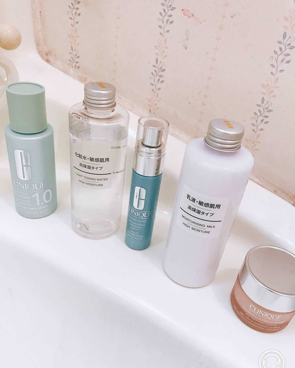 クラリファイング ローション 1/CLINIQUE/拭き取り化粧水を使ったクチコミ（1枚目）