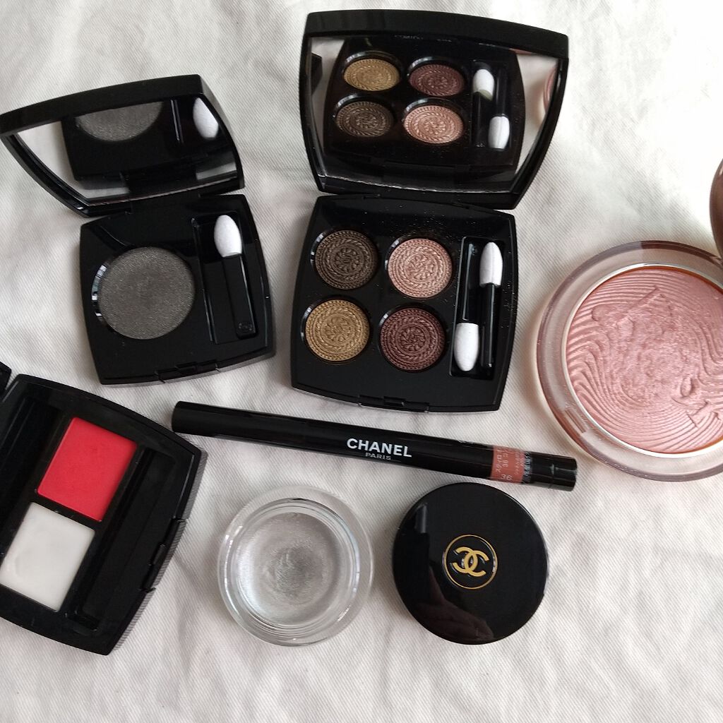 レ キャトル オンブル/CHANEL/アイシャドウパレットを使ったクチコミ(1枚目)