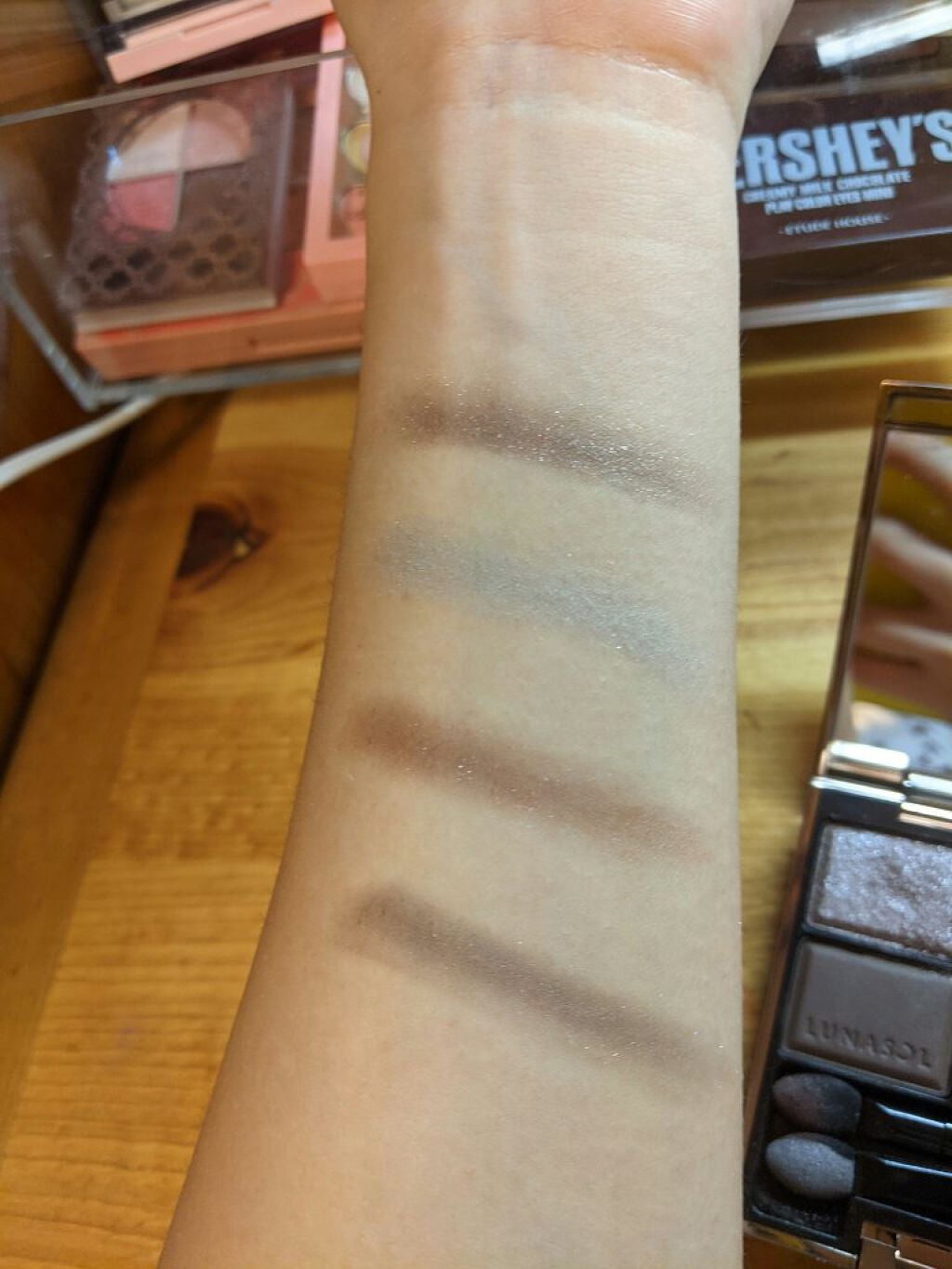 ニュアンスシェイドアイズ/LUNASOL/アイシャドウパレットを使ったクチコミ(2枚目)