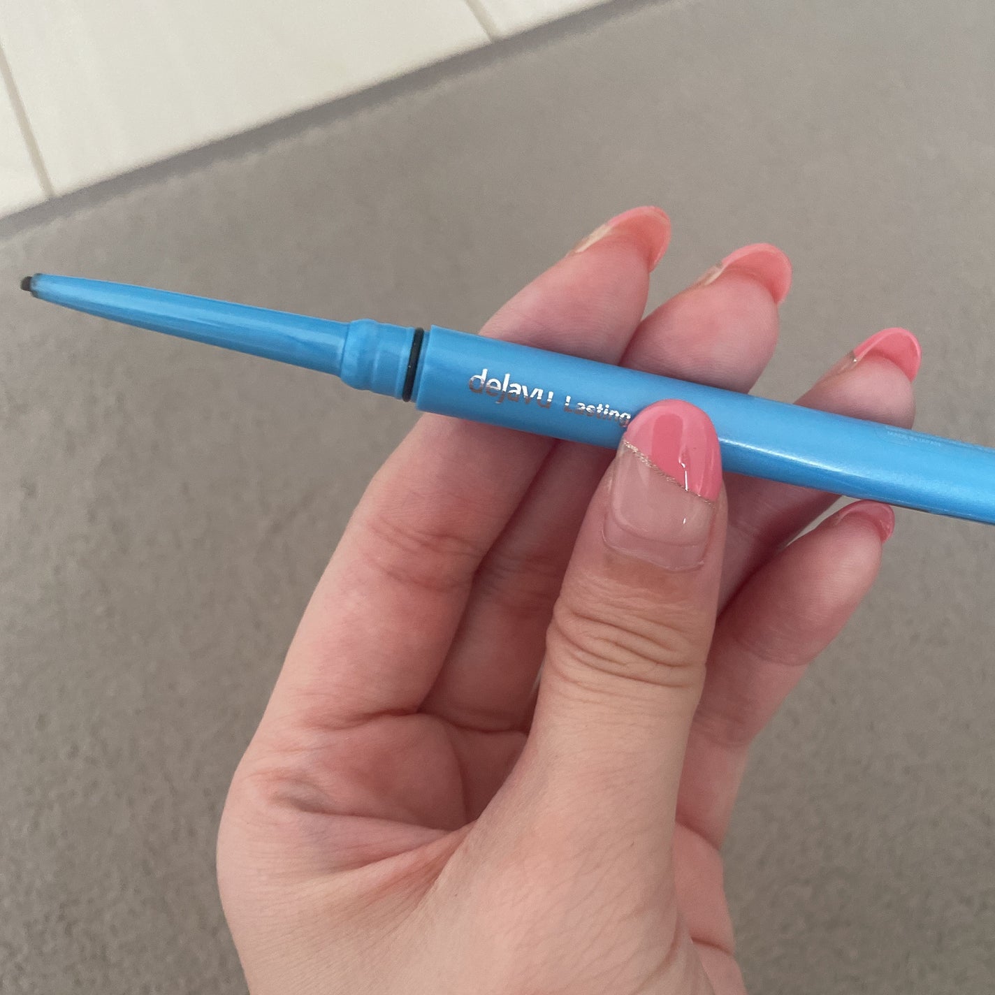 「密着アイライナー」極細クリームペンシル/デジャヴュ/ペンシルアイライナーを使ったクチコミ(1枚目)