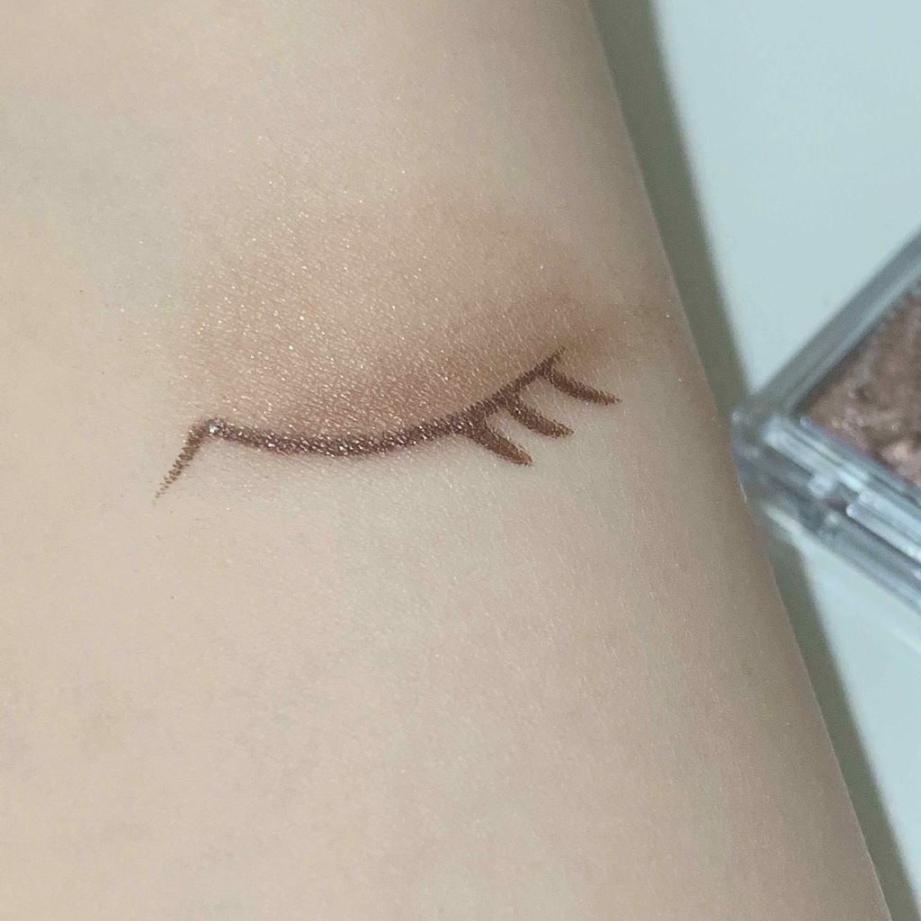 ロイヤルパールアイズ 02 ワイングレージュ/キャンメイク/アイシャドウパレットを使ったクチコミ（2枚目）