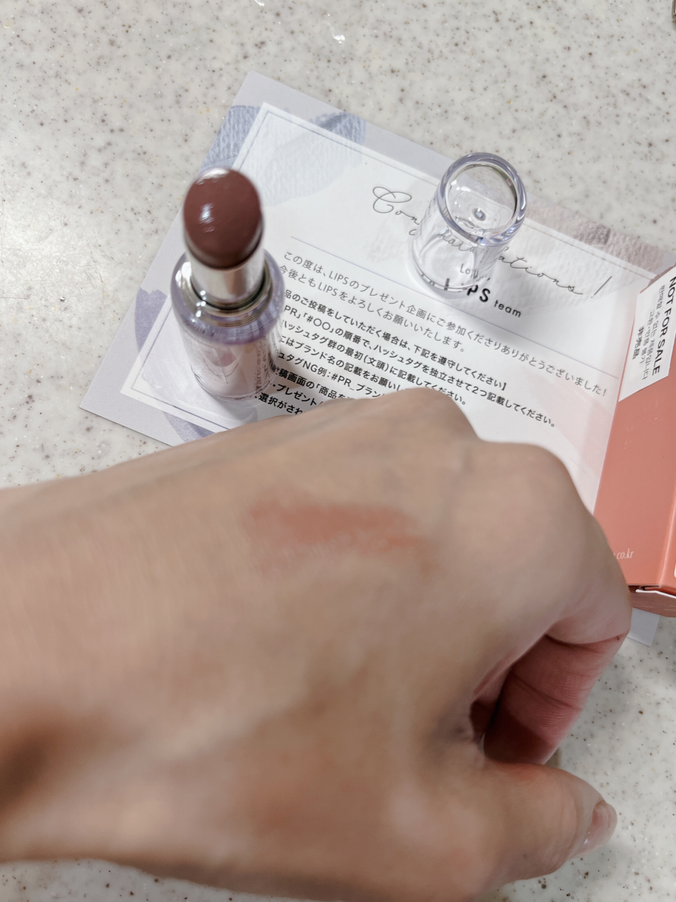 ボンディンググロウリップスティック/Laka/口紅を使ったクチコミ（3枚目）