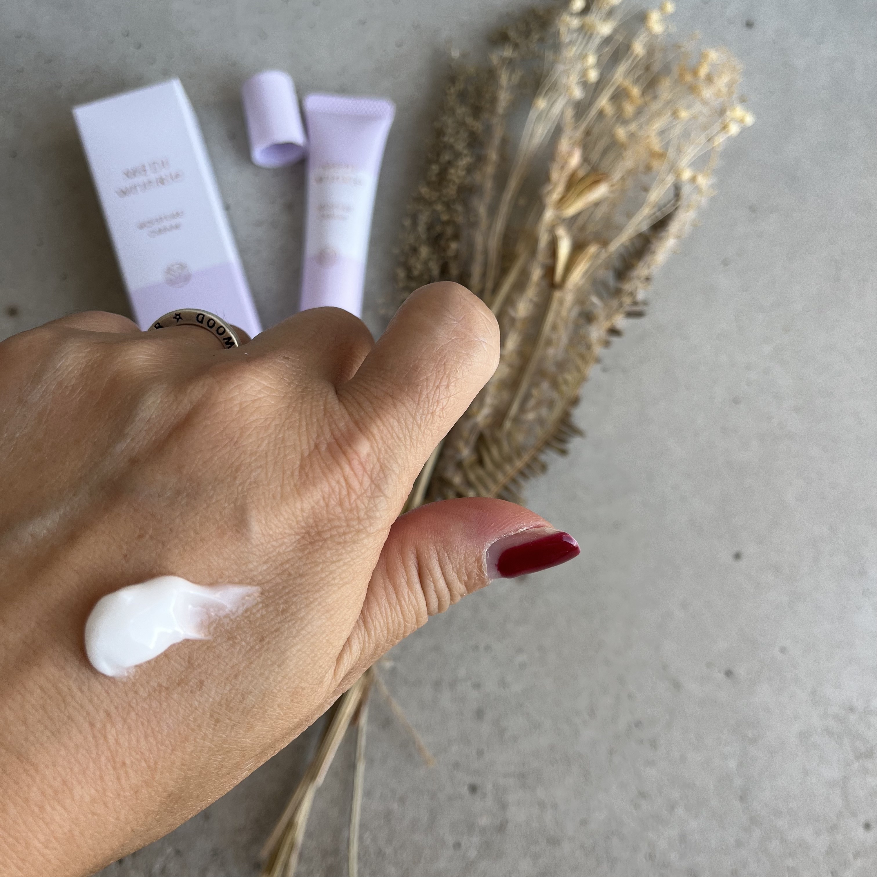 メディリンクル モイスチャークリーム/ミッシーリスト/アイケア・アイクリームを使ったクチコミ（3枚目）