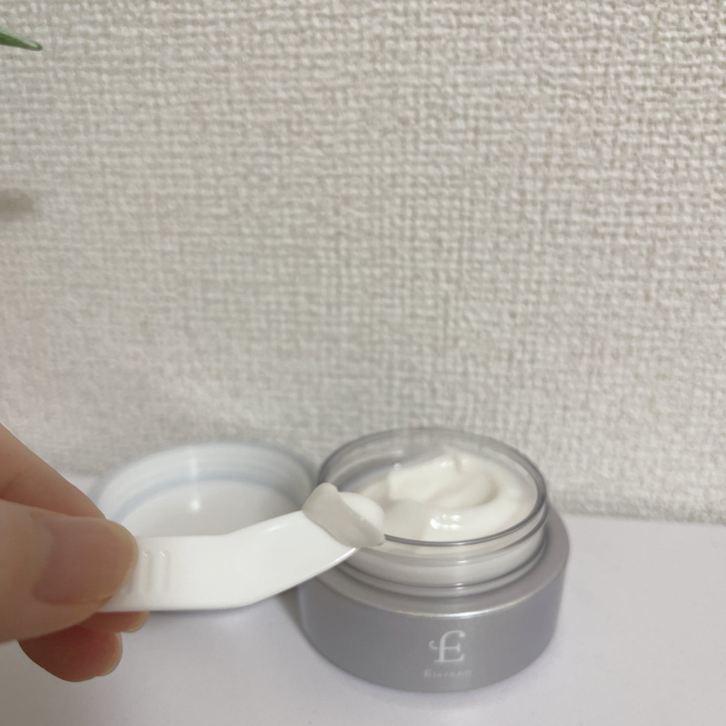 エテルナム クリーム /エテルナム/フェイスクリームを使ったクチコミ(4枚目)