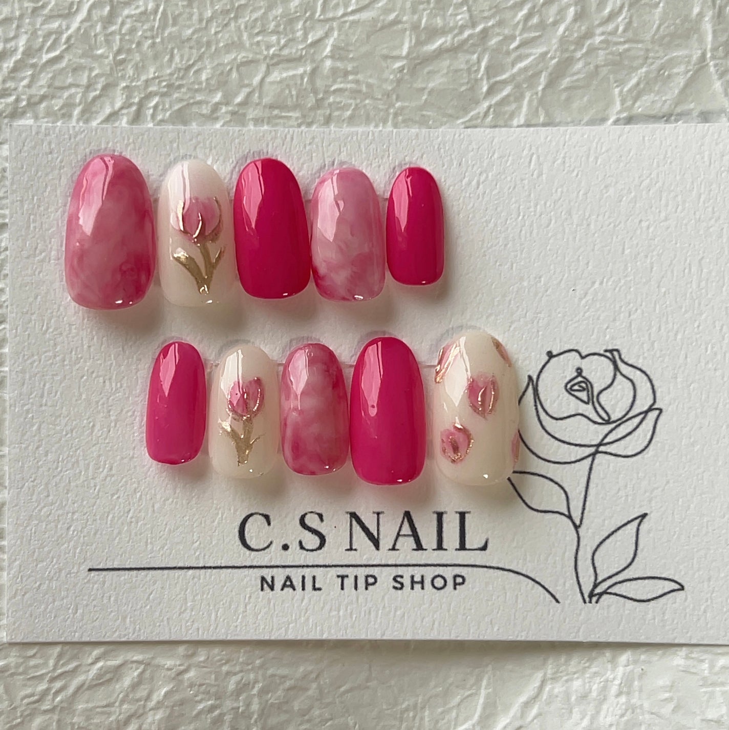 Nana 🐰 フォロバ on LIPS 「チューリップネイル🌷💅春はピンクだらけですきです☺︎#ネイル#..」(2枚目)