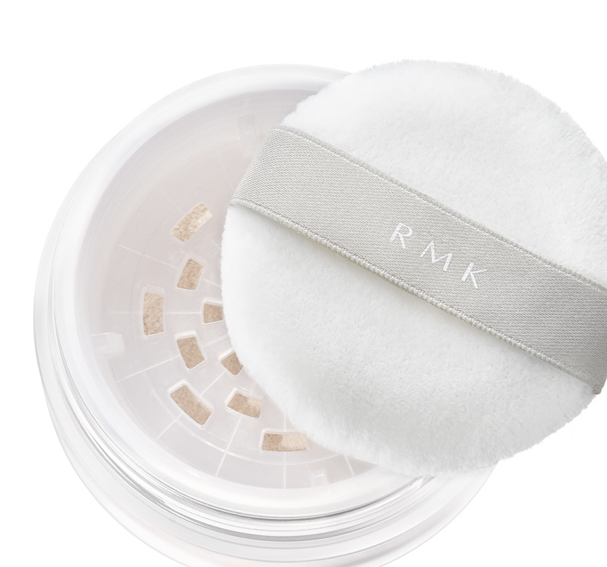 ●新品未使用●RMKエアリータッチフィニッシングパウダーP01●レフィル●3個● 試してみた】RMK エアリータッチ フィニッシングパウダー の人気色