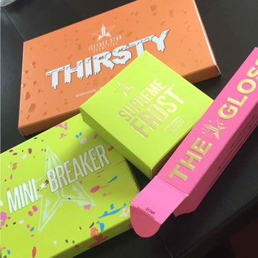 THIRSTY/Jeffree Star Cosmetics/パウダーアイシャドウを使ったクチコミ（1枚目）