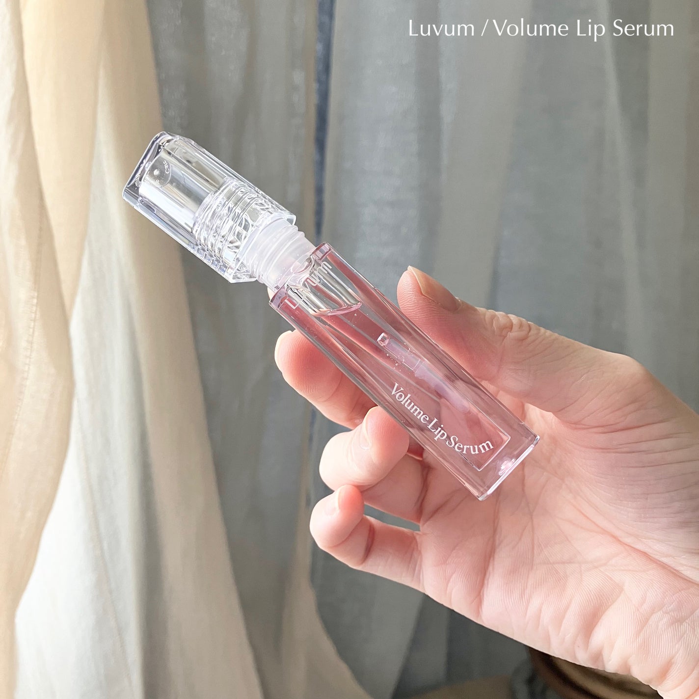 ラビューム ボリュームリップセラム/Luvum/リップグロスを使ったクチコミ(2枚目)