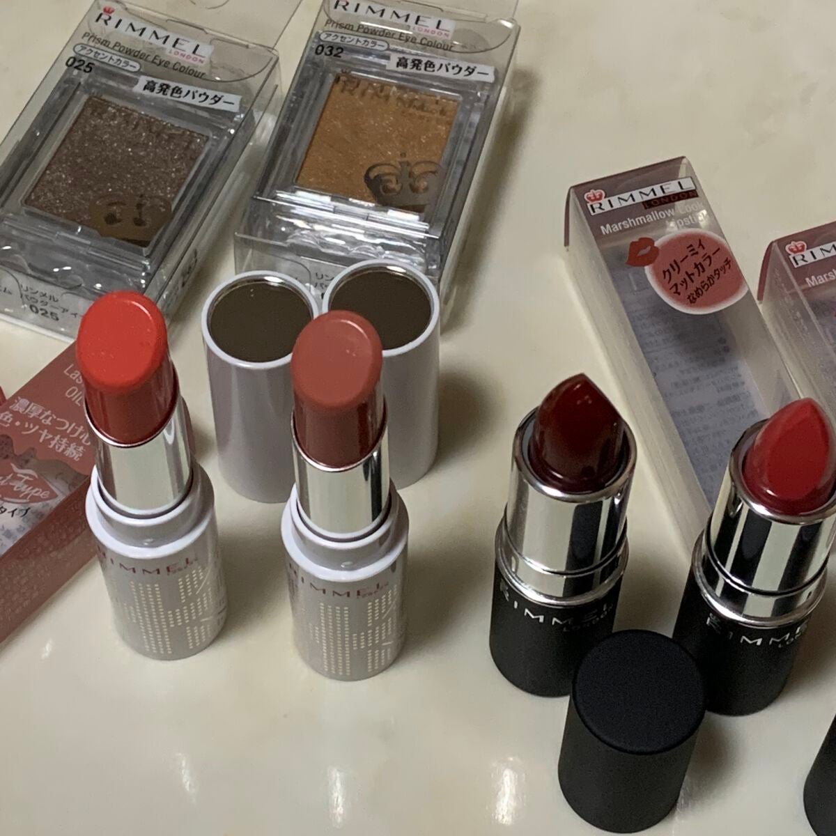 プリズム パウダーアイカラー/リンメル ロンドン/単色アイシャドウを使ったクチコミ(4枚目)