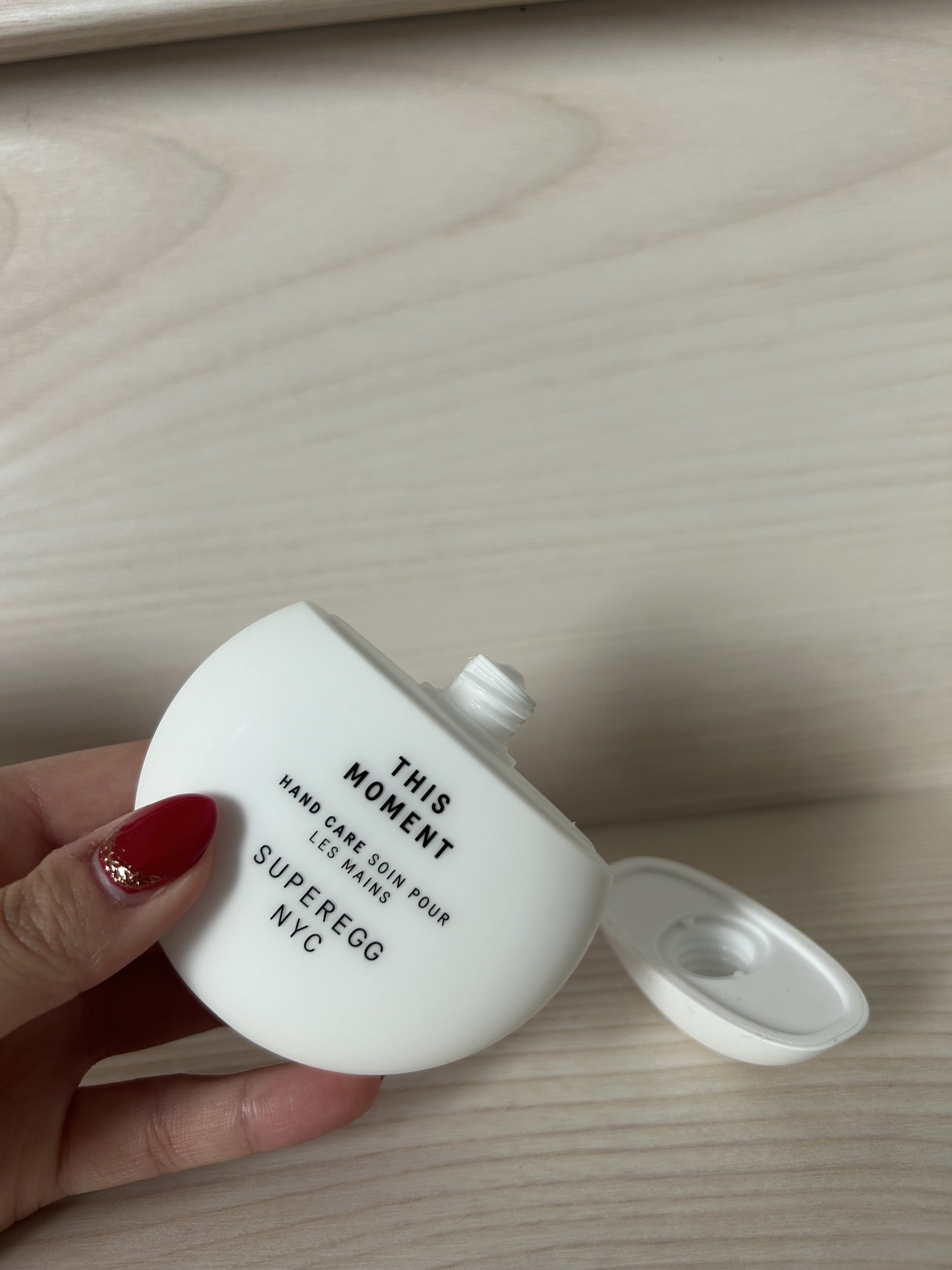 ディス モーメント ハンドケア/SUPEREGG /ハンドクリームを使ったクチコミ（3枚目）