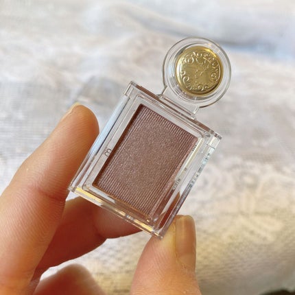 シャドーカスタマイズ/MAJOLICA MAJORCA/単色アイシャドウを使ったクチコミ(3枚目)