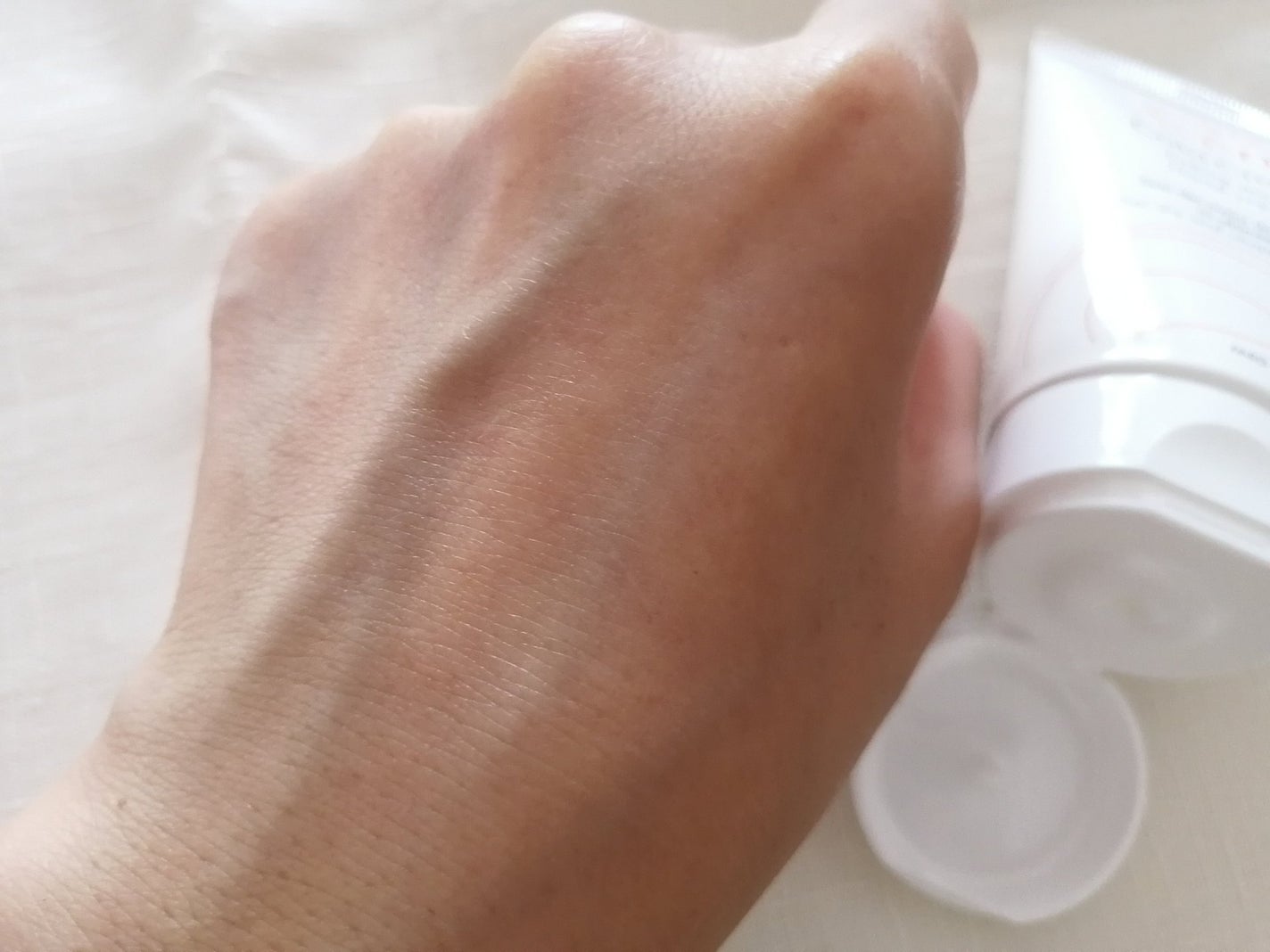 薬用ハンドクリーム/アベンヌ/ハンドクリームを使ったクチコミ(4枚目)