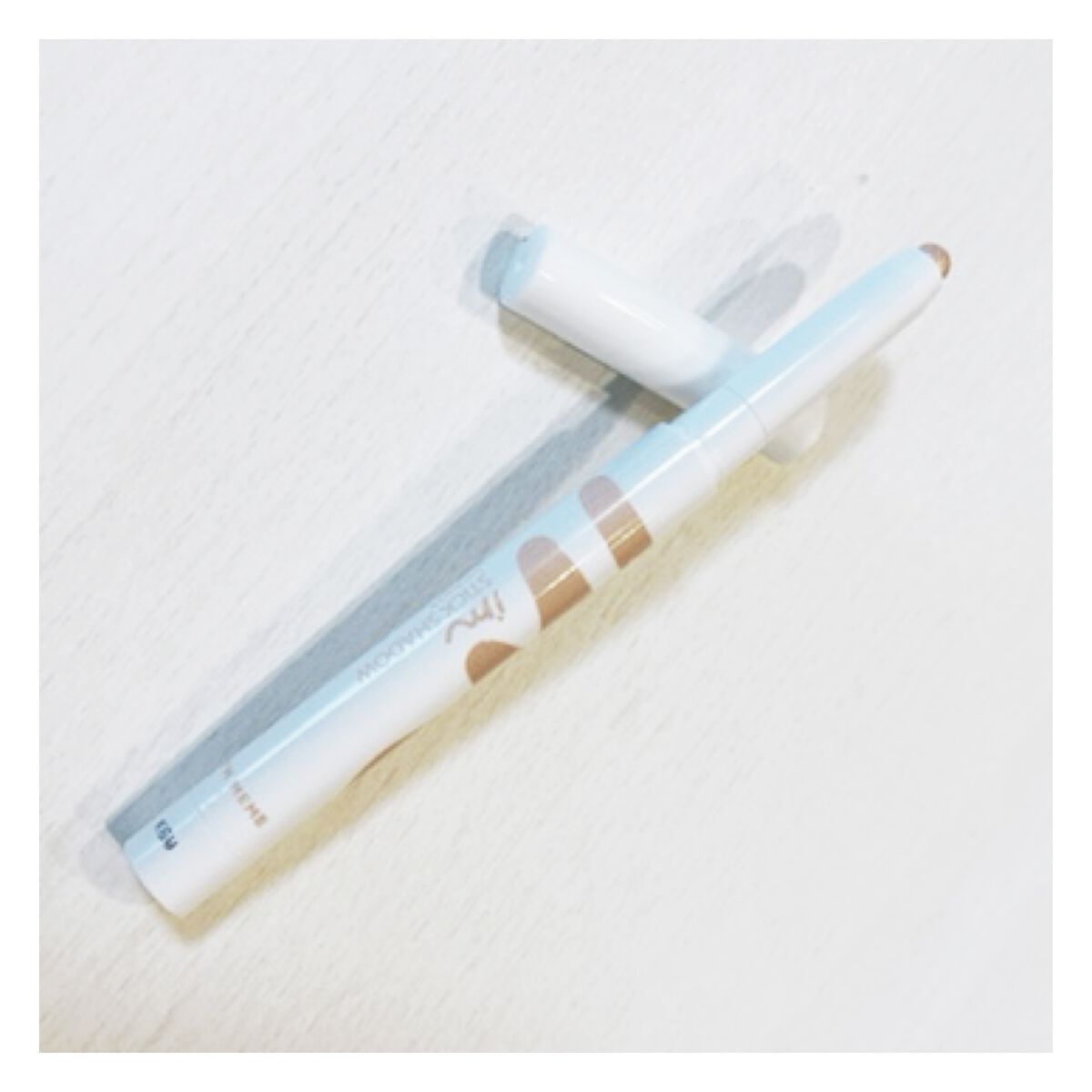 アイムスティックシャドウシマー/i’m meme/スティックアイシャドウを使ったクチコミ（1枚目）