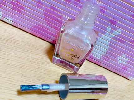 カラフルネイルズ/キャンメイク/マニキュアを使ったクチコミ(2枚目)